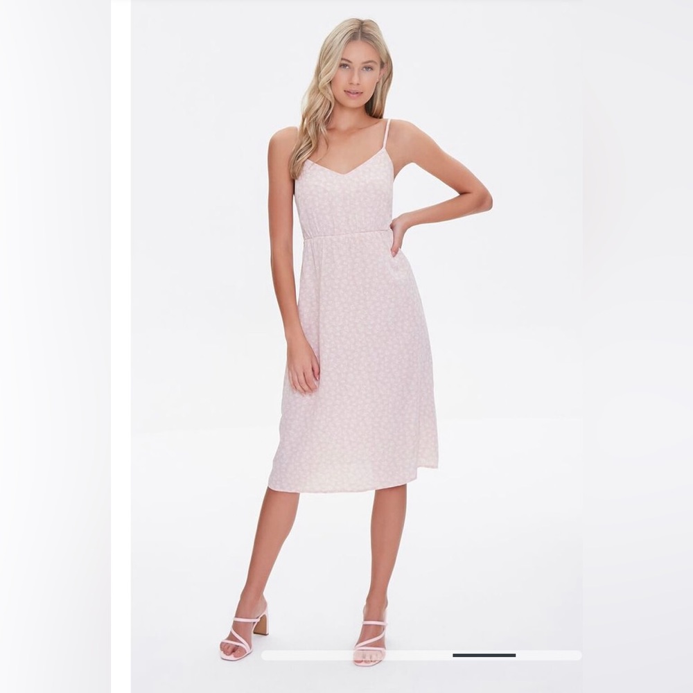 Forever 21 Leaf Print Tie-Back Dress